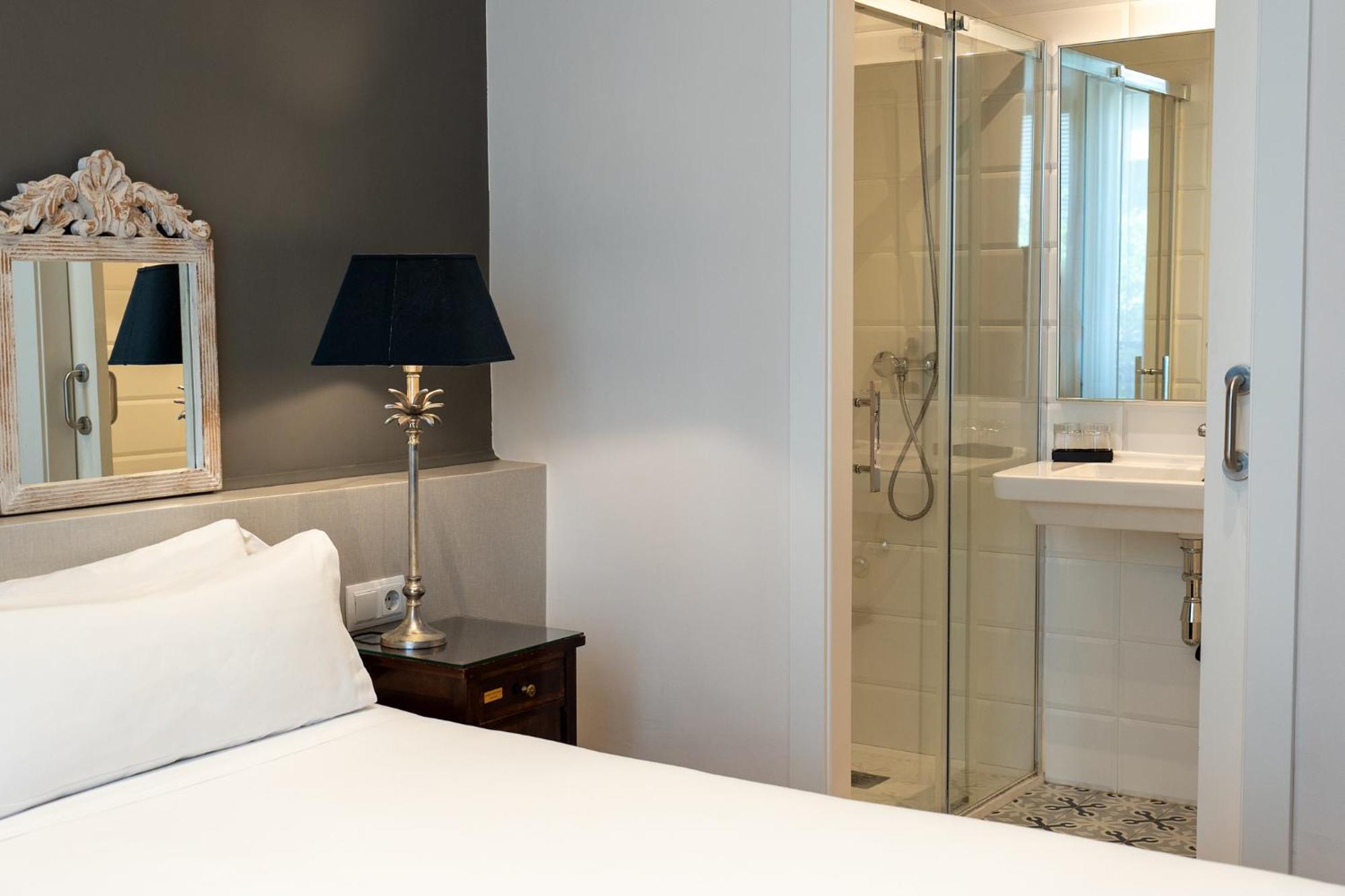 Meson Castilla Atiram 3* Barcelona